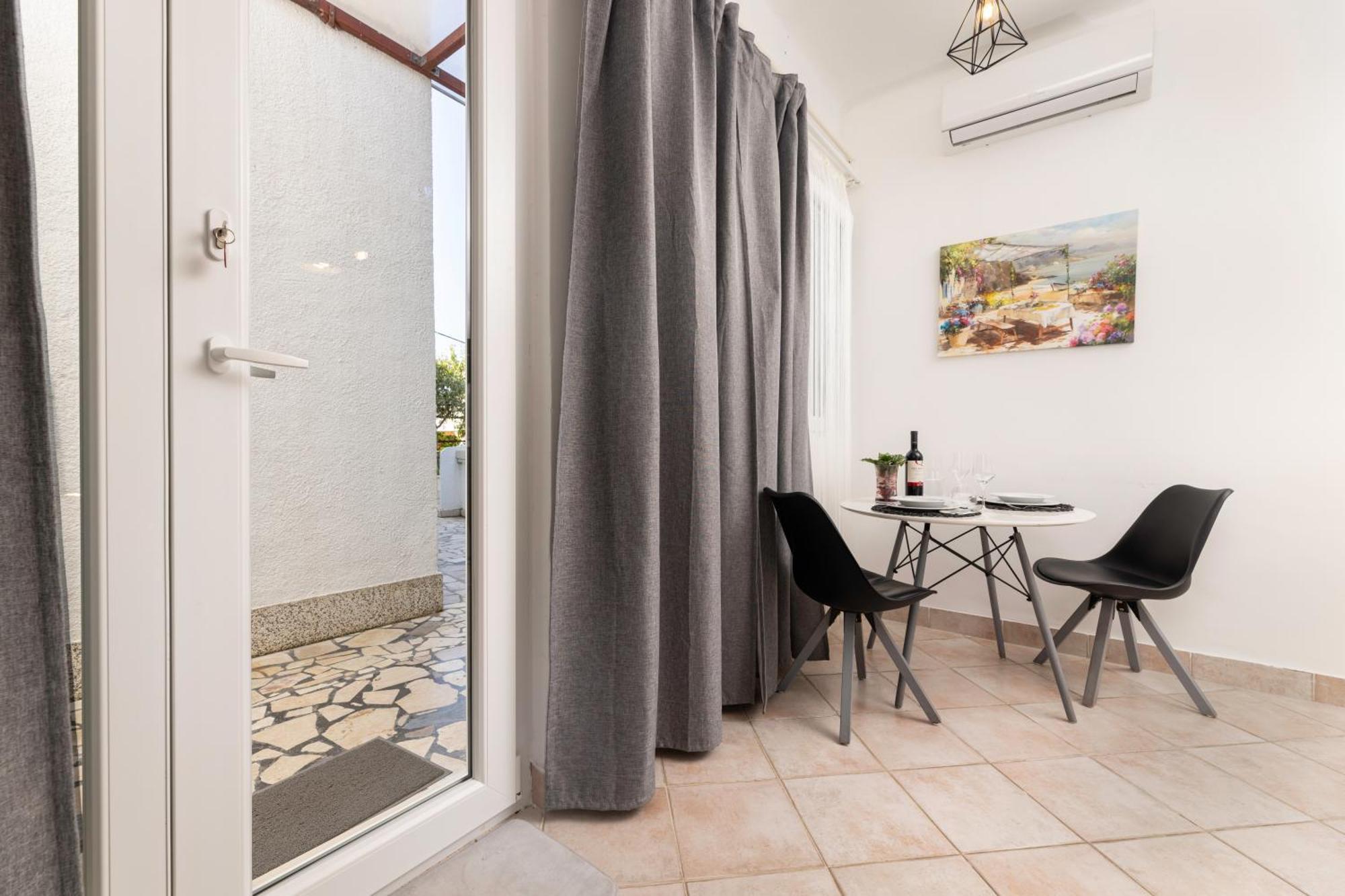 Apartments Lacrima 실로 외부 사진