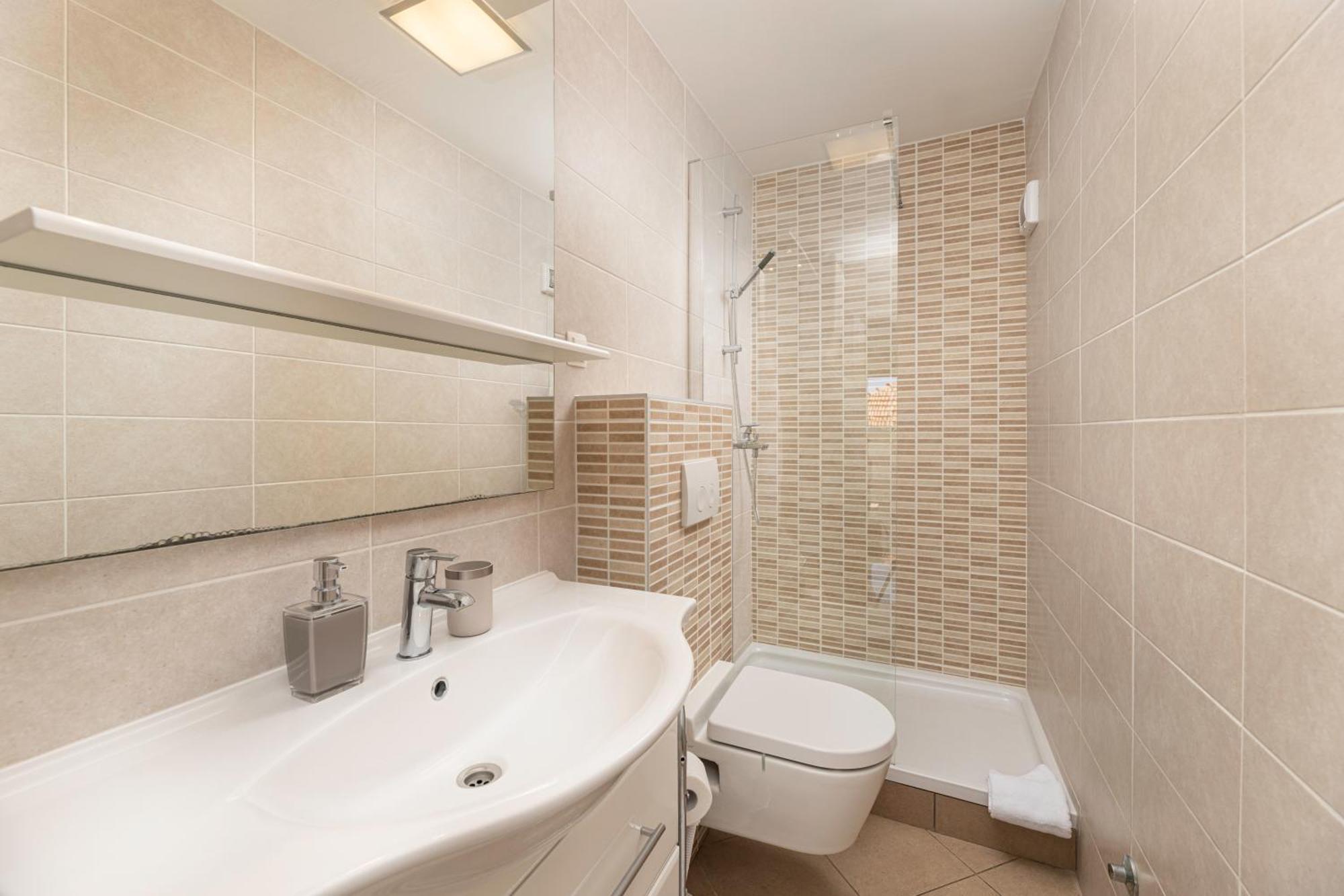 Apartments Lacrima 실로 외부 사진